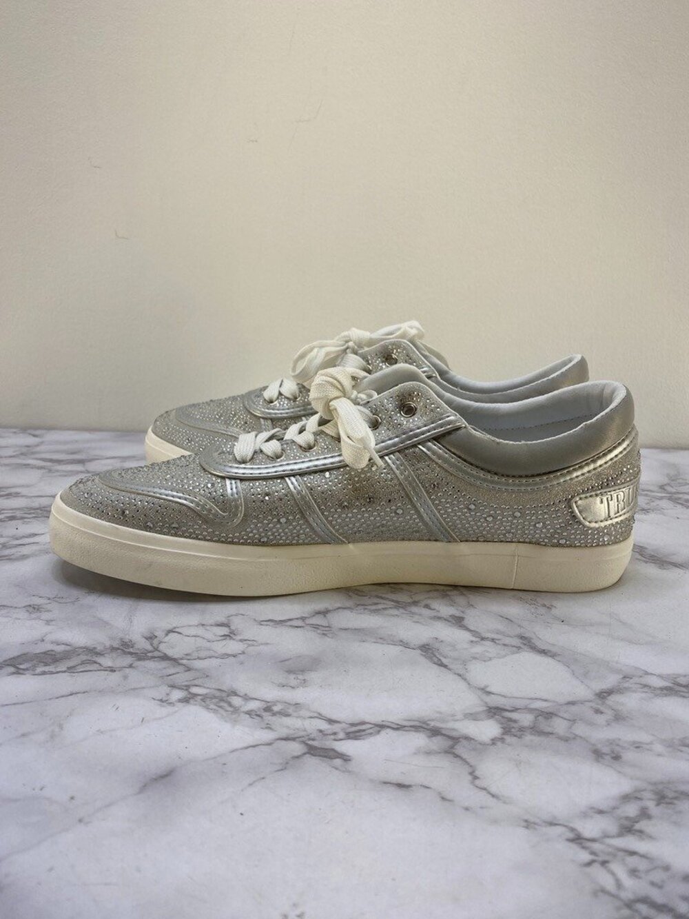 True Religion Esperanza Women's Rhineston Silver Sneaker SZ 10 - Picture 10 of 11